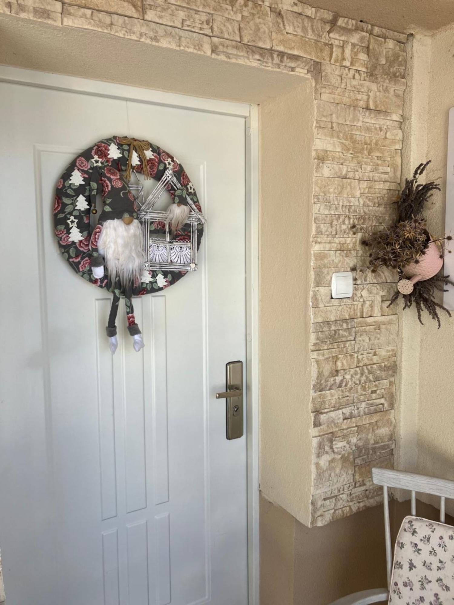 Apartman Karin Huty Εξωτερικό φωτογραφία