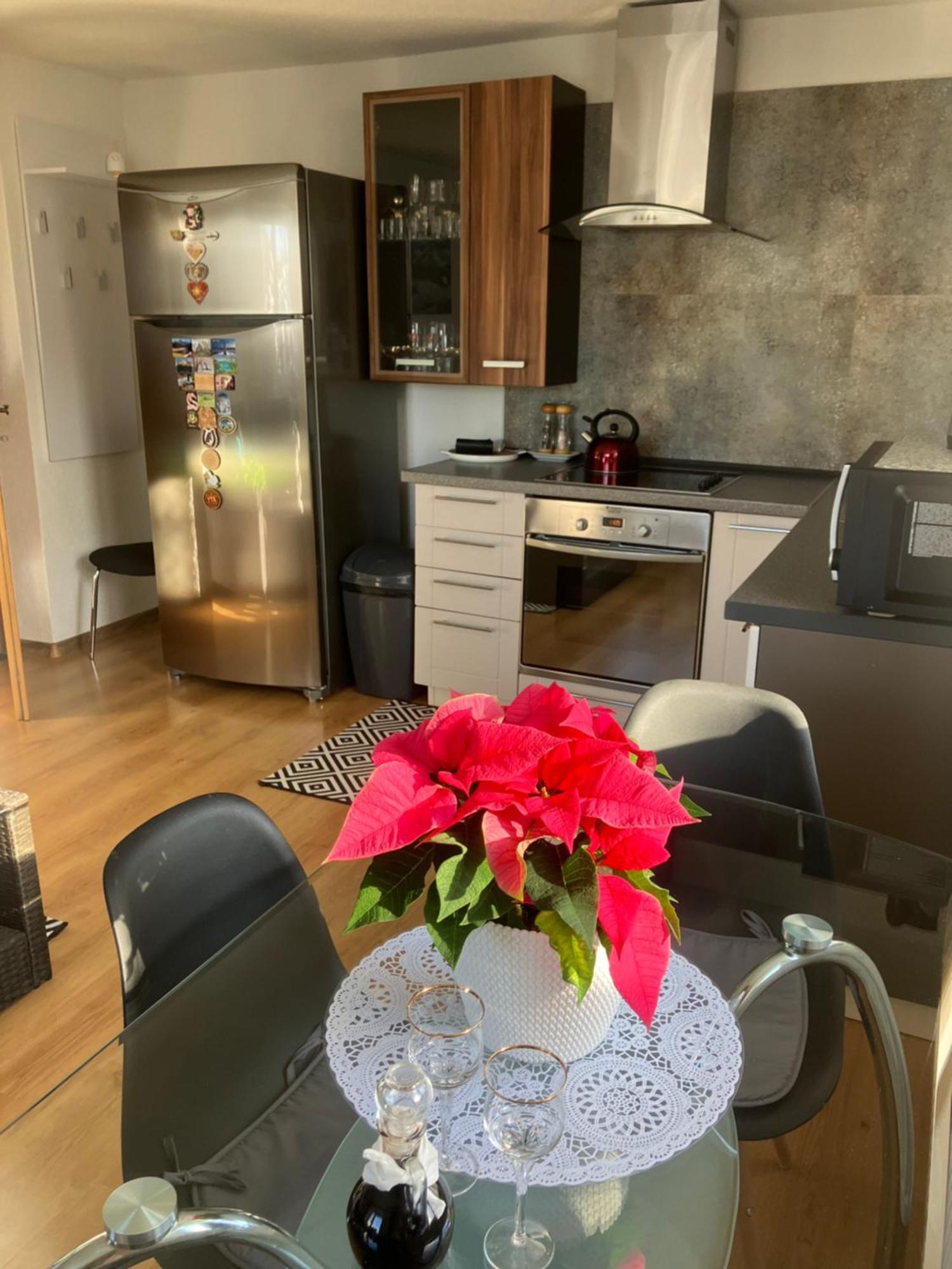 Apartman Karin Huty Εξωτερικό φωτογραφία