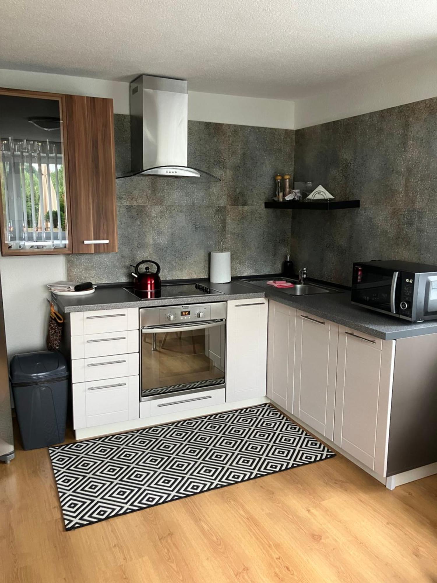Apartman Karin Huty Εξωτερικό φωτογραφία